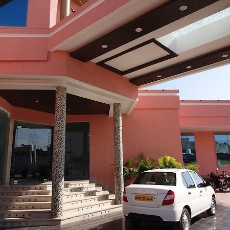Hardik Resort Orchha Esterno foto