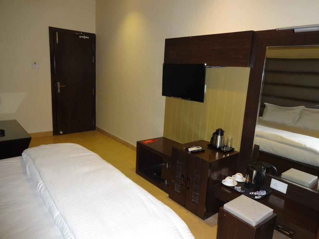 Hardik Resort Orchha Esterno foto