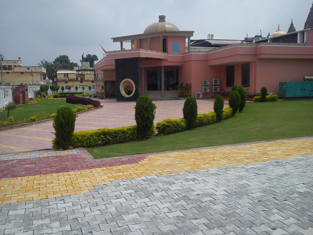 Hardik Resort Orchha Esterno foto